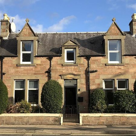 Winmar Hotel Inverness Exterior photo